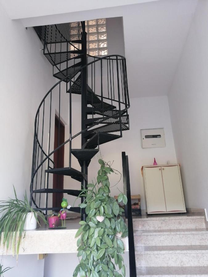 Apartmani Katerina Pula Exterior photo
